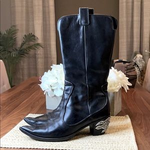 GIUSEPPE ZANOTTI jeweled cowboy boots. 41M EUC.